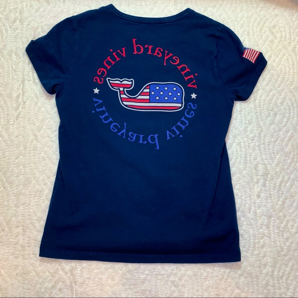 🐳VINEYARD VINES TSHIRT🐳